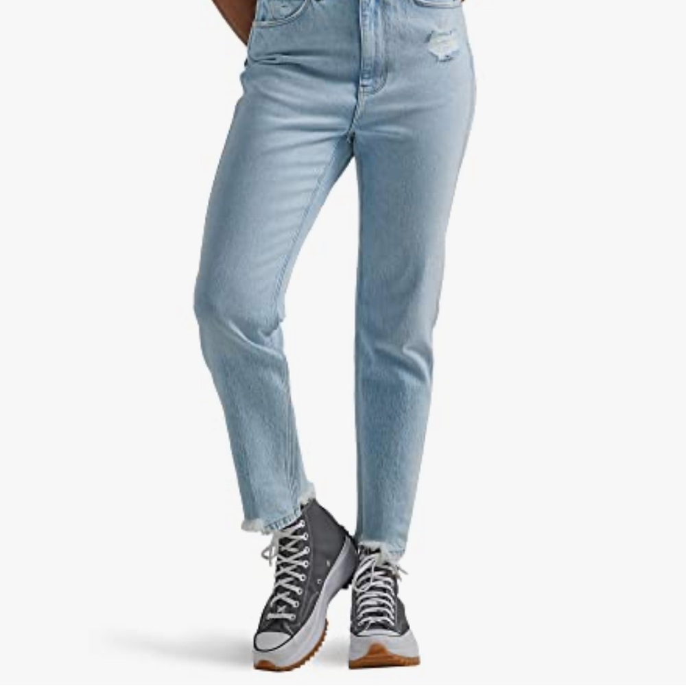 Wrangler Blue Straight Leg Jeans Classic Fit